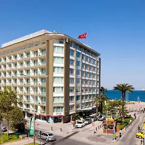4* Отель Izmir Palas Hotel
